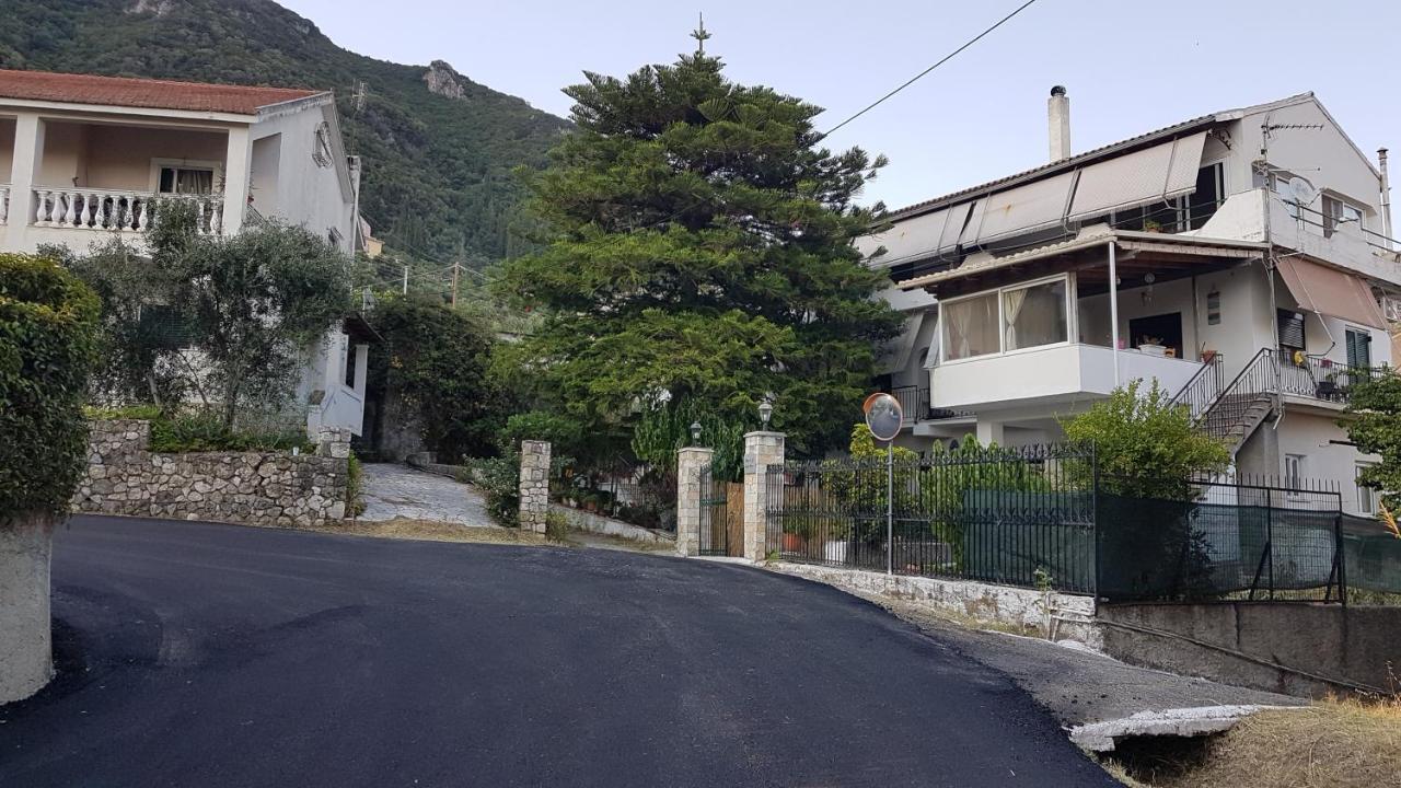 Olga'S Cozy Nest , Apartment In Ano Korakiana. ภายนอก รูปภาพ