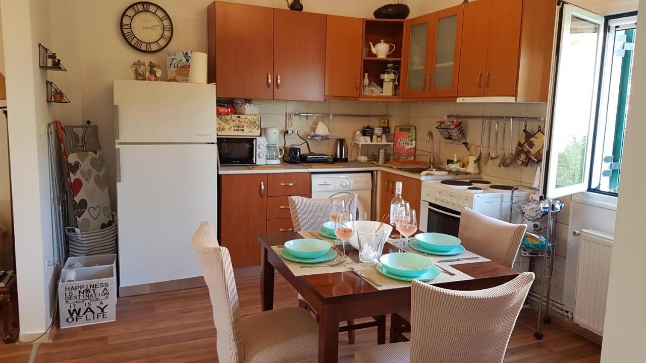 Olga'S Cozy Nest , Apartment In Ano Korakiana. ภายนอก รูปภาพ